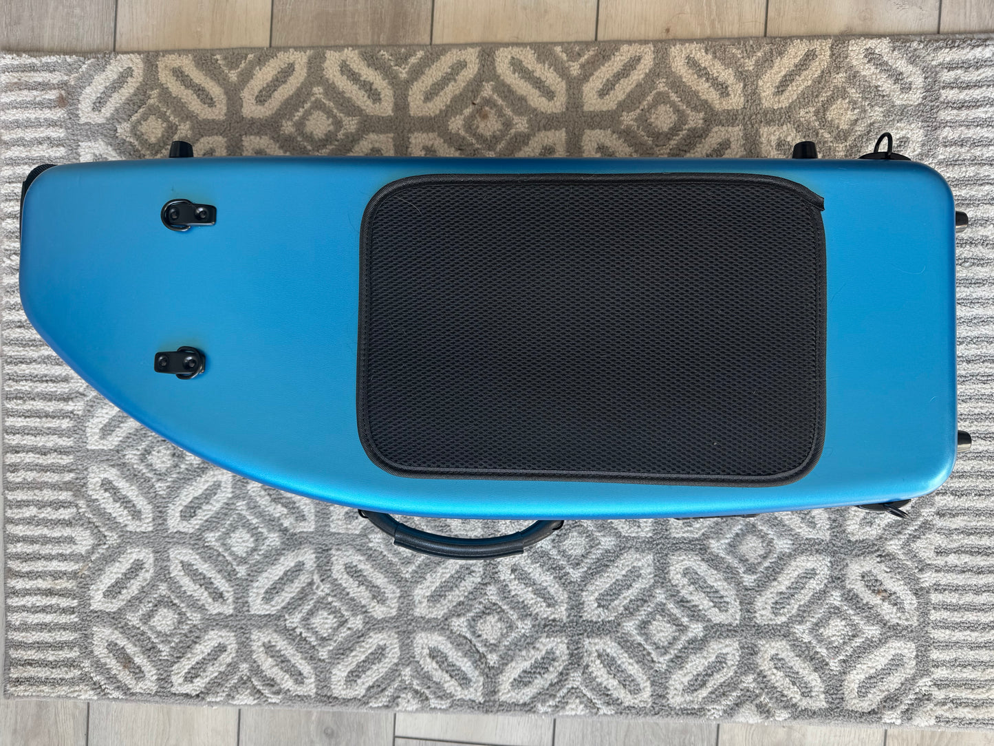 SHORE SAX Flight Case: Tenor Saxophone